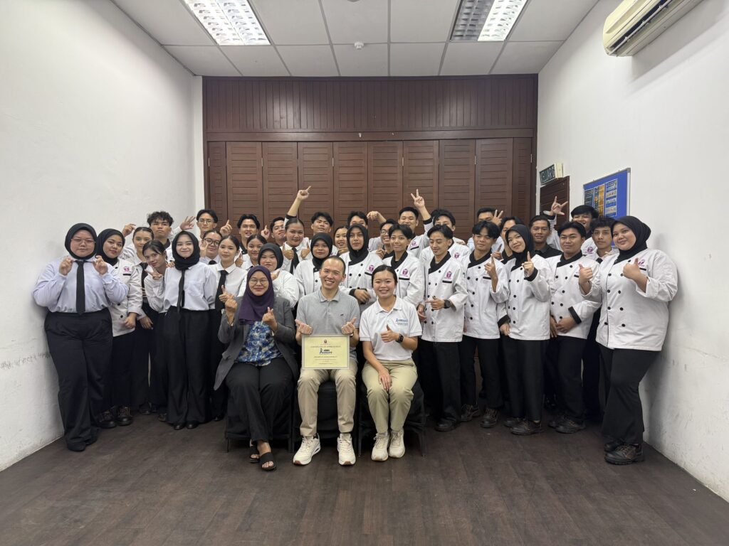 Keith and Jaye from Jobs Kreate with Madam Suriyah Dullah, Head of Culinary, and the Ascot Academy Kota Kinabalu culinary students after the cruise career sharing session and Certificate of Appreciation presentation.